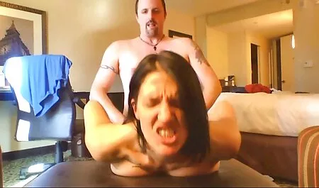 Nhân viên phim sex nhat ban hay moi nhat thủ dâm với cánh tay và chân, và sau đó bú