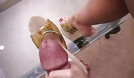Cắt cảnh tươi phim sex nhật bản khong che nghiệp dư dưới nước.