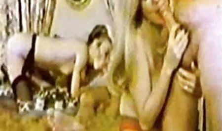 Vẻ đẹp trong chiếc váy ngắn thích tình phim sex nhật hay dục với xemale