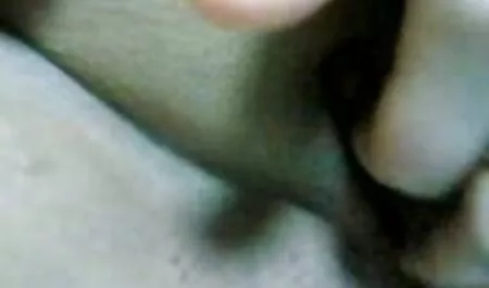 Nửa giọt quần của cô, vuốt trang phim sex moi nhat ve