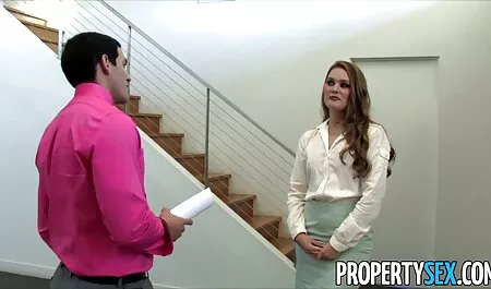 Một người đàn ông béo, một cô pim sec moi nhat gái trẻ mũ