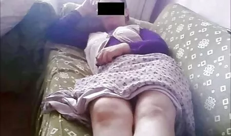 Tình củ cải qua lỗ hổng phim sex nhat hay khong che trong bức Tường