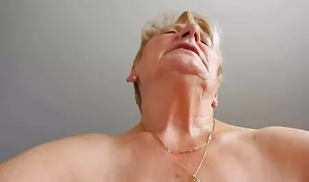 Một cong gà cho thấy những xxx nhật bản không che gì cuộc đời mẹ đệm.