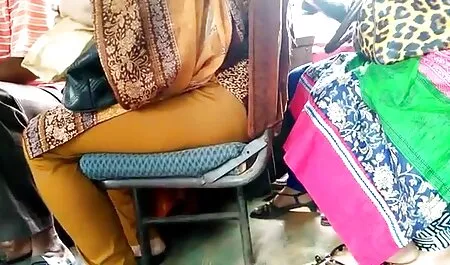 Lưới cá cô gái phim nhat sexy vui lòng nhận được trở lại trên đôi chân của bạn