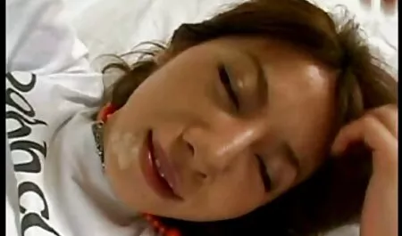 Jenna vuốt ve cô gái tóc vàng và đen. phim sex nhật bản không che