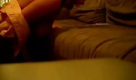 Dưới vỏ bọc của nhiệt tình qua đường, một phim sex hay nhat jav cô gái khỏa thân walking down the street